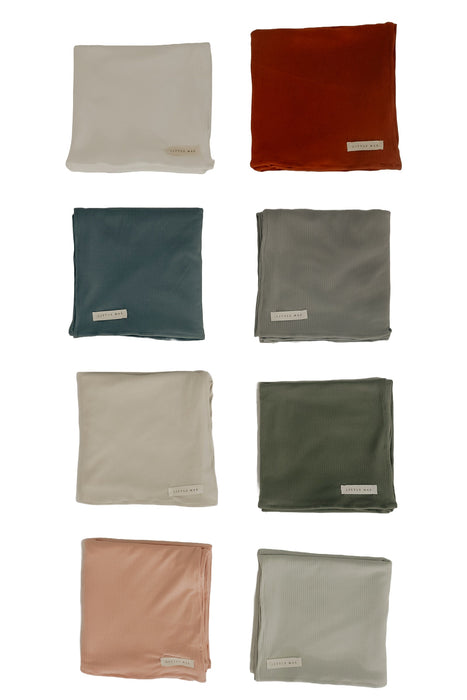 Dove Ribbed Stretch Swaddle