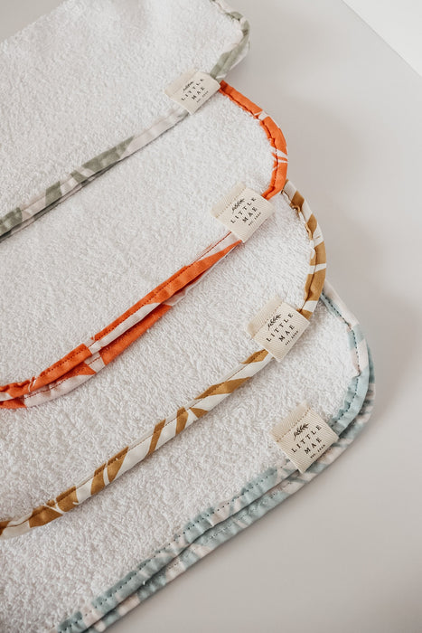 Gold Palm Wash Cloth